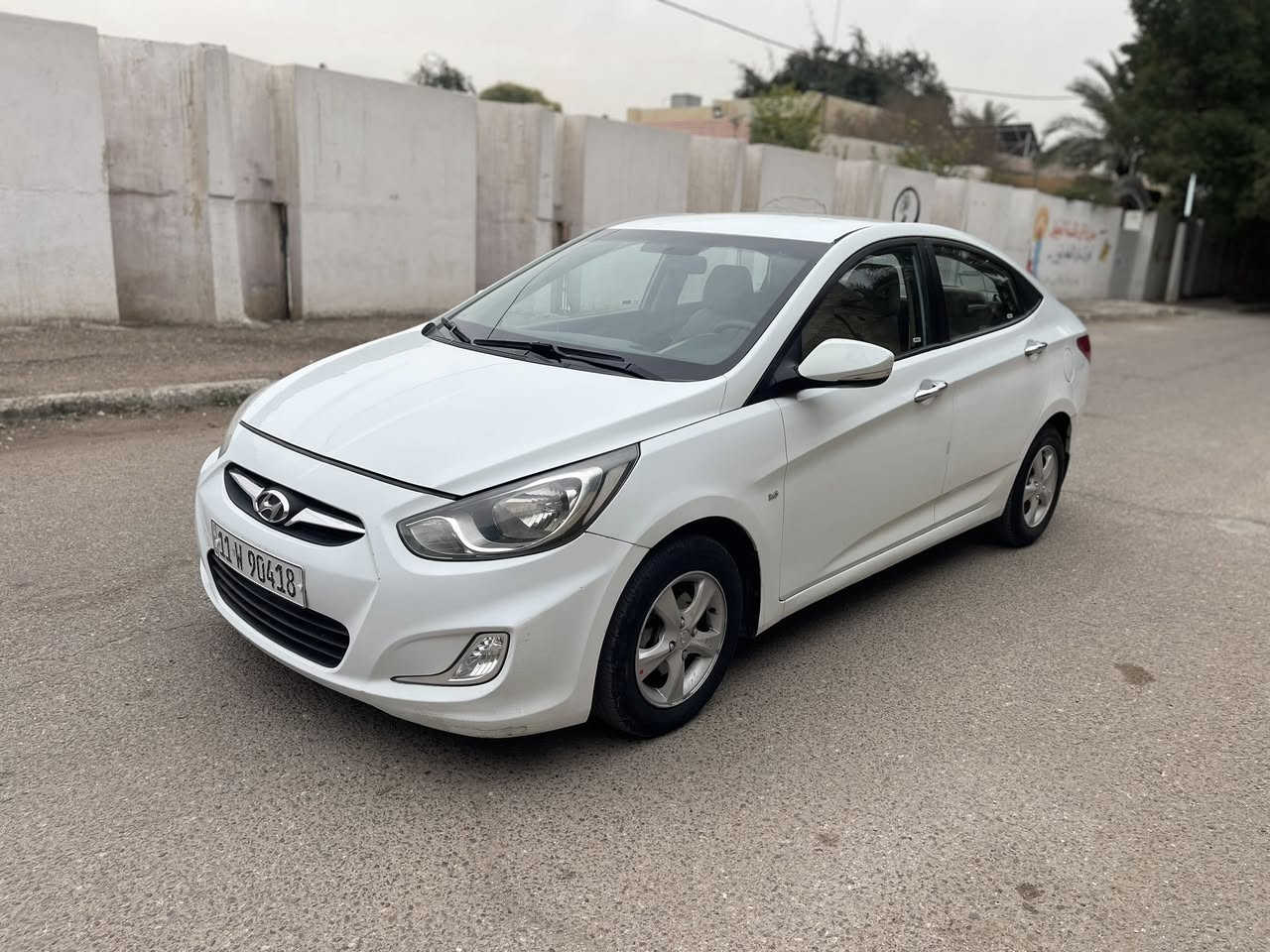 السلام عليكم للبيع هونداي اكسنت خليجي
موديل 2011

سياره جاهزه وحلوه / مكينه 1600 دبل قطره 

بيه جاملغ تبديل وباب صبغ مابيه دواخل 

كير مكينه صدر جديد

السعر 88 وبيه مجال بسيط 

بغداد الصليخ قرب المتسوق 

***********
