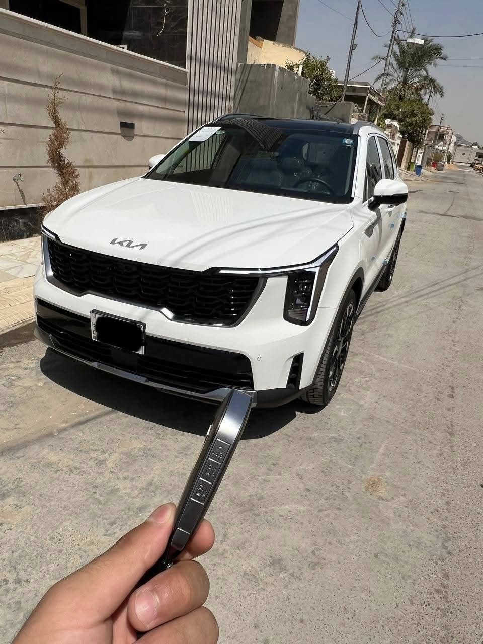 كيا سورنتو 2025 (خليجي)
فول الفول مواصفات كفاله عامه
لا شخط لا رصعه لا ضربه شرط الفحص
بعدها بالفابلون
وكاله المجموعه الدوليه للسيارات
ضمان 5 سنوات
السيارة زيروو ما مستخدمه أقل شهر
ماشيه ( 4الف زيرو)
رقم بغداد
لد نهاري
المواصفات
6 سلندر 3500
كشن منفصل vib
تتقدم وتترجع بالبصمه
ركن تلقائي
بانروما
كاميرات 360 ) 5 درجة )
بردات ابواب خلفيه
صندوق كهرباء
كاميرات بلمري
مري شفط
مثبت سرعه
دشبول متغير الالوان
داتا شو
اريل نفكيشن
ويل 20
حساس امامي خلفي

حاملات اكواب
توقف ذاتي قبل الانصدام
حساس مطري بالجامة الامامية
دشبول متصل LED
كرسي كهرباء
4وضعيات قيادة
للعلم السيارة مو العاديه
هاي تجي أعلى مواصفات بشركة kia
السعر 335 وبيها مجال بسيط
للاستفسار *********** واتساب 
مكان / بغداد
