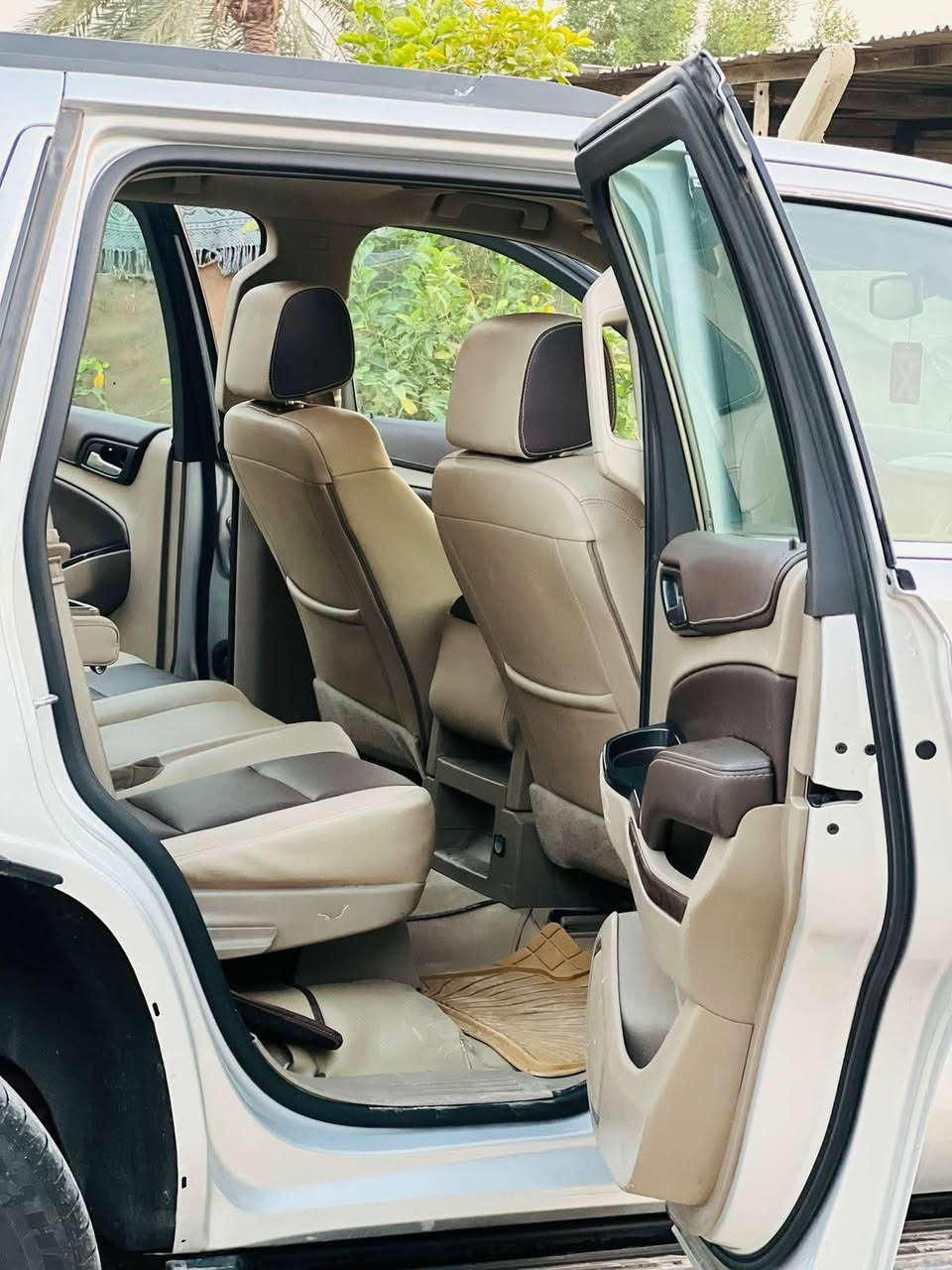 سلام عليكم من رخصه الادمن 
السلام عليكم تاهوا موديل 2016 خليجي وكاله المنصور 

رقم اربيل تريد وكاله تريد تحويل 
السياره بيه 4 قطع صبغ بدون دواخل 
Lt 
السعر / 245 وبيه مجال حك الجيه 
رقم الهاتف/ *********** 
ملاحضه ال 4 قطع شرط بدون دواخل بدون لغود بدون معجون السياره كارتون واحلى من الصوره
