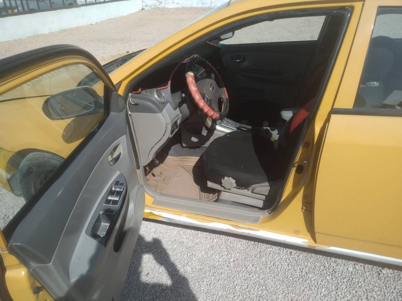 بيوايدي رقم بغداد دولي مصفره هية وغرمات محرك وكير كورله سيارة حلوه يردلهه ترتيب السعر 40 وبيهه مجال العنوان الفلوجه اعتذر عن المراوس ابيع بيع موبيل ***********
