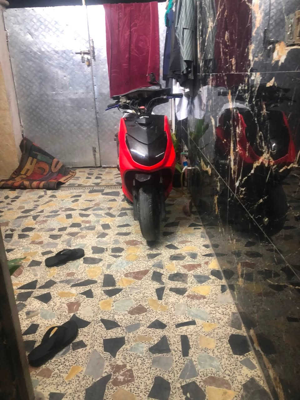 ‏سلام عليكم شباب ‏لرادك ‏سكلنس فحل ‏ ‏ ‏فروسي ‏ماكس عدلة ‏عنواني بغداد الشعب هذا رقم الهاتفى***********
