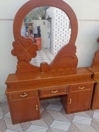 ميز مرايه • صاج