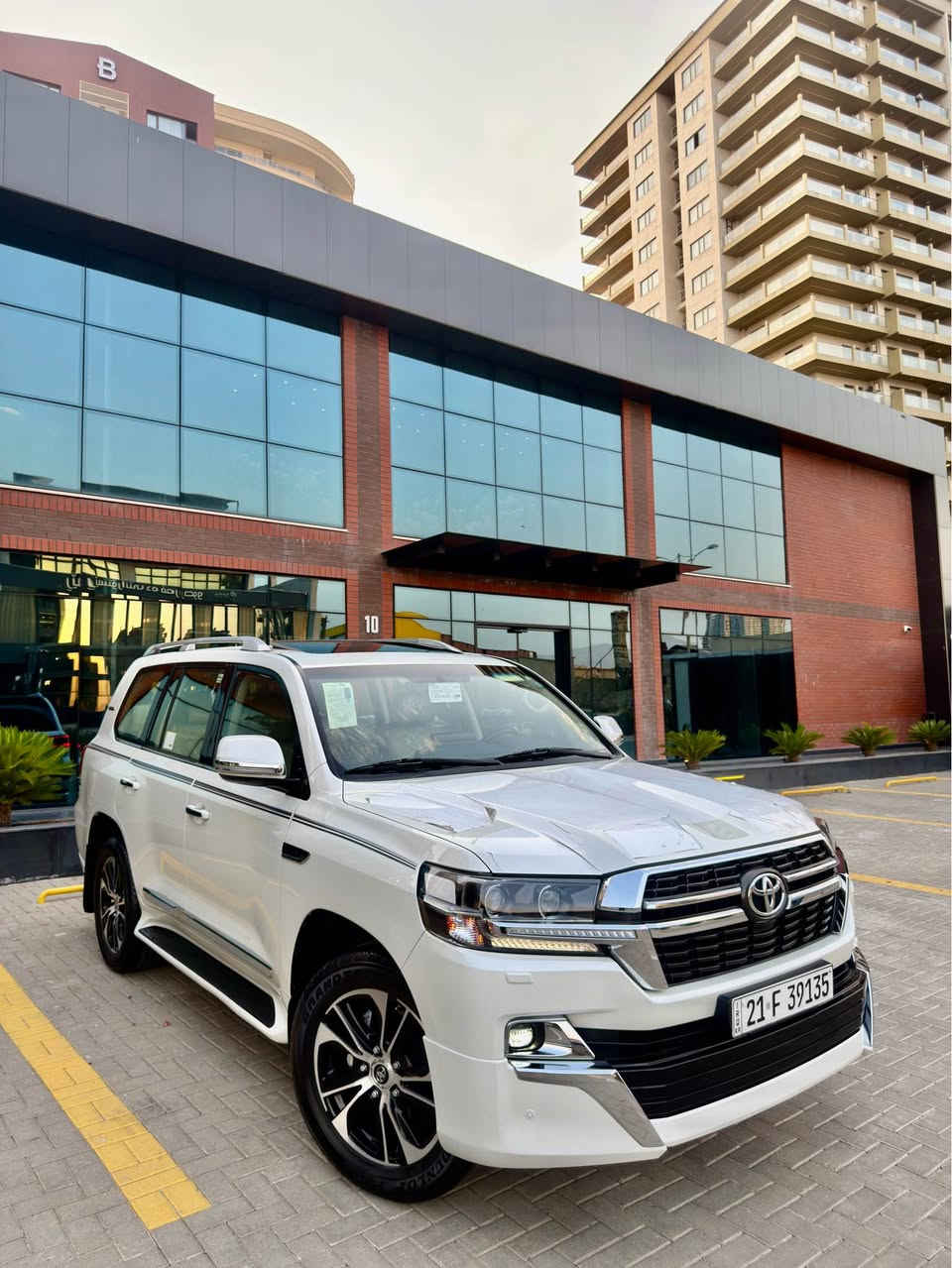 ‎‏Land cruiser GXR  2021     V8      (36 km)
‎‏ Grand turing  
ساز باب أول 
مثلل زيرو ماشي 36 ألف
‎ماشآءالله  تحدا شرط ماكو هيج نضافطها  📦‏‎
‎‏‎ملاحظە : الاخوان رجائن بس بیع نقد بدون مراوس📌
‎أخت زيرو بل كارتون 📦📦
لاندکروزر 2021 گرانتۆرنگ ساز باب أول  اصل بشرت
‎‏‎💎محرک 8 سلندر 
‎‏‎⌛️ماشي 36,000 ألف شرط فحس شريكة
‎‏‎💎 بسمطين  +سماعة بيلادي +فرشات بيلادي مجوود 

‎‏‎💎 مكفولة كفالة عامة من الدعامية إلى الدعامية
‎‏‎ 💎 بدون صبخ .بدون بارد  ،بدون رصعات ،بدون حتى شخط
‎‏‎دعاميات هم بدون صبغ ،رمل مابي ،لحية بدون صبخ ..بقية كلها بشرط

‎‏‎🧬فول فول مواصفات
‎‏‎شاشة كبير لمس 5كاميرا حاسة رادارات
‎‏‎كاميرات 3 شاشات سيلاد فتحة سقف 
‎‏‎كشن جلد كشن كاراباي شحن موبایل  8 اريباك تبريد مركزية
‎‏‎بصمة تشغيل عن بعد باب جاك سلاجة ليد زينون 
‎‏‎تحكمات ستيرن دبل فوليوم فورويل هوك
‎‏‎سيارة بها 2 بصمة من شركة جديد جدأ 
‎‏‎سيـارة عل نظافتها احسبها صفر زيرو

‎💎 تخم تاير دنلوب الاصلي

‎‏‎ 💎محرك كير بشرط مامفتوح
‎‏‎سيارة حيل نظيفة كلشي عل بلاد لوك
‎‏‎سنوية زنكة كلشي جديد مدفوع 2031
‎‏‎باسمي السنوية بشرط تحويل و خرامة 
‎‏‎سيارة مابيـها دينار مصرف كامل من كل نواحي

‎‏‎♻️نفسي يوم /تحويل و وكالة حاظر 
‎‏‎📍مكانك /داخل سليماني
‎‏‎💵 سعر 575 سعر  $ 
☎️موبايل/ *********** السليمانية, العراق
