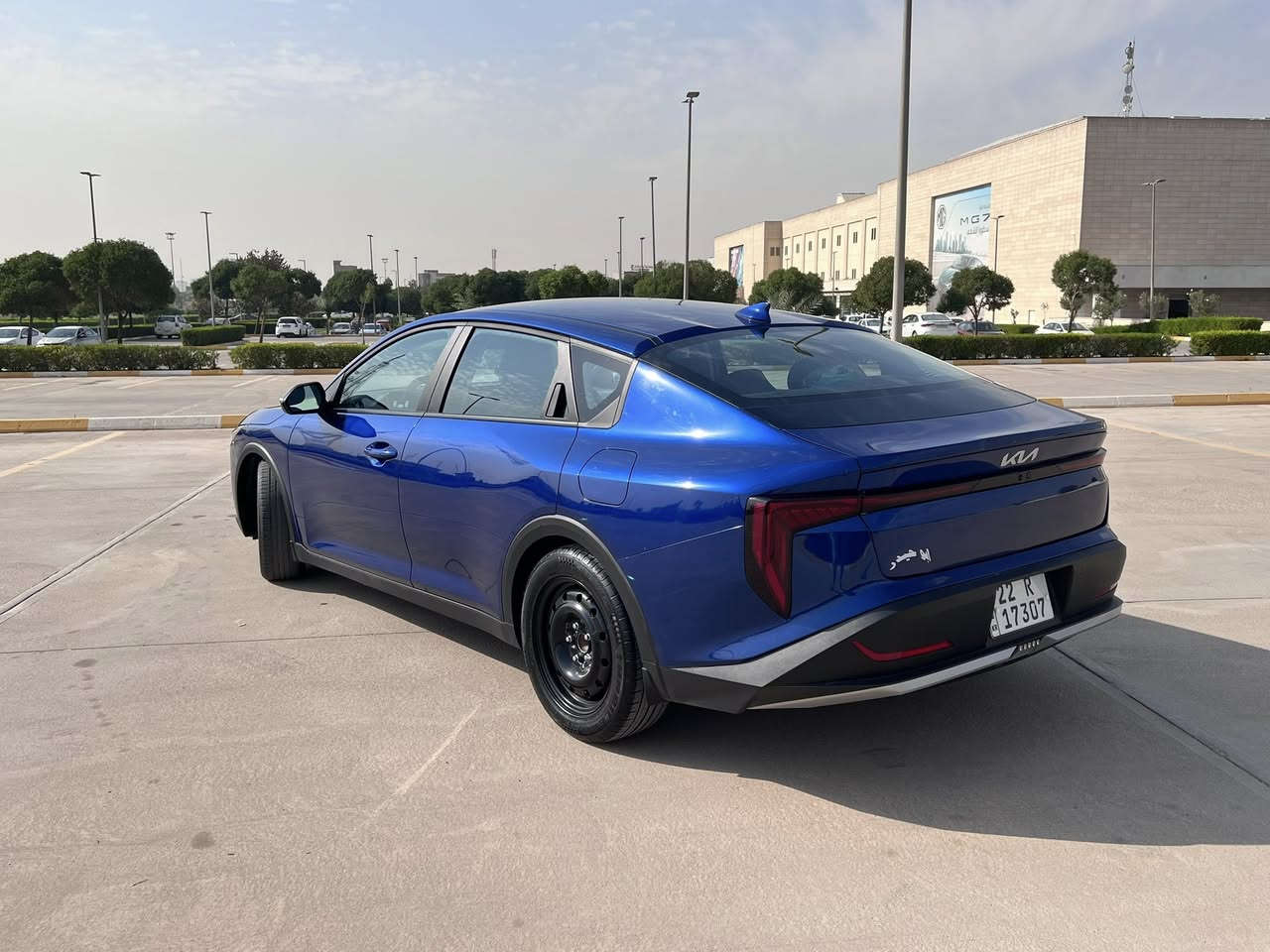 سلام عليكم شباب من رخصة الادمن 

كي فور 2025 k4 

بدون ايرباك بعدها بوضع وكالة 

محرك : 2000 دوش 

عداد المشي :7الاف كيلو 

مواصفات EX 

1_بصمة 

2_تشغيل عن بعد 

3_ بصمة ابواب 

4_ بصمة جنطه 

5_شاشه متصل حجم كبير

6_منافذ شحن خلفية 

7_سايد بريك كهربائي 

8_مانع انزلاق 

9_نقط عمياء 

10_ اشاير مري 

11_رادار امامي وخلفي وجانبي 

12_فول حساسات توقف ذاتي 

13_لد امامي مع عدسات زنون

14_لد خلفي 

15_شحن واير لس 

16_كامره خلفية دقه hd 

17_تحكم وضعيات قياده 

18_فول تحكم ستيرن 

19_فول قيادة ذاتيه مع تحديد مسار 

20_ كشنات تدفئة

21_تدفئة بل ستيرن 

22_قطعتين تبريد 

23_ ترحيب عند الاقتراب 

سياره رقم اربيل بأسمي 

حادثها نص صندوق خفيف جداً 

باقي سياره كفاله عامه ع اخير 

عنوان : اربيل 

السعر180
  واتساب 
***********
