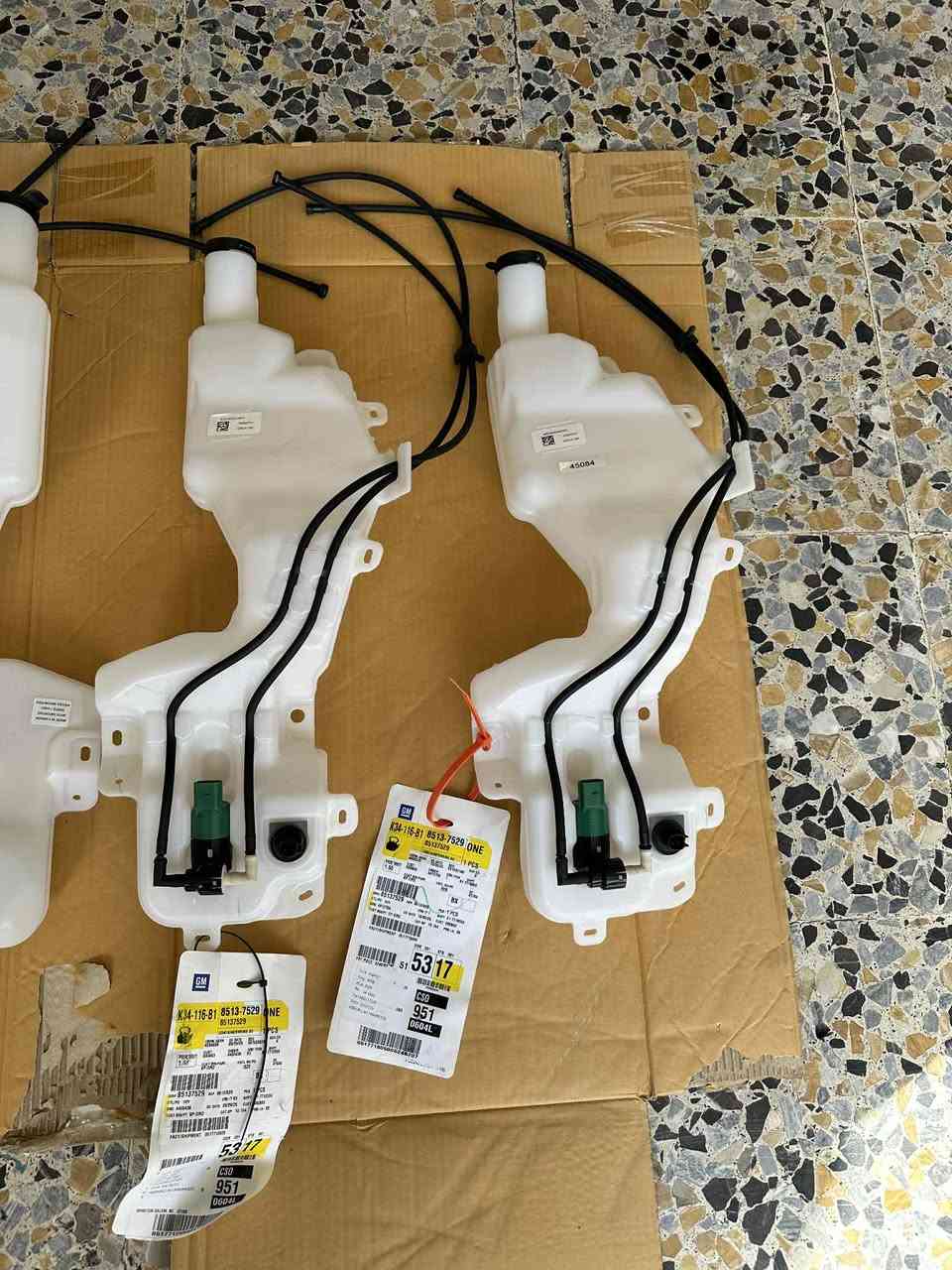 السلام عليكم من رخصه الادمن المحترم //دبه مي زراك جديده بالكارتون وكاله GM اصليه مال ترافرز واكاديا شكل الجديد 2024 لل 2026 وشرط الفحص  , بغداد واتس اب ***********
