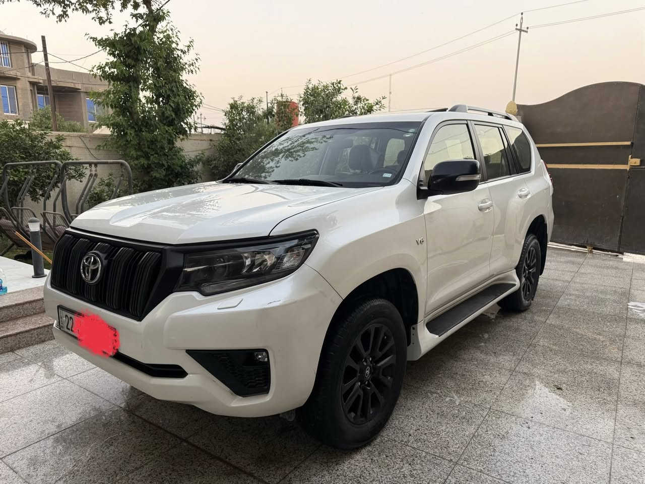 برادو 2023 ماشية 101 الف مكفولة من صبغ مواصفاات txs معروفه محرك 6 سلندر سيارة حلوه كلش 
مكان واسط زبيدية 

سعر 449
للاستفسار ***********
‭0770 377 4843‬
