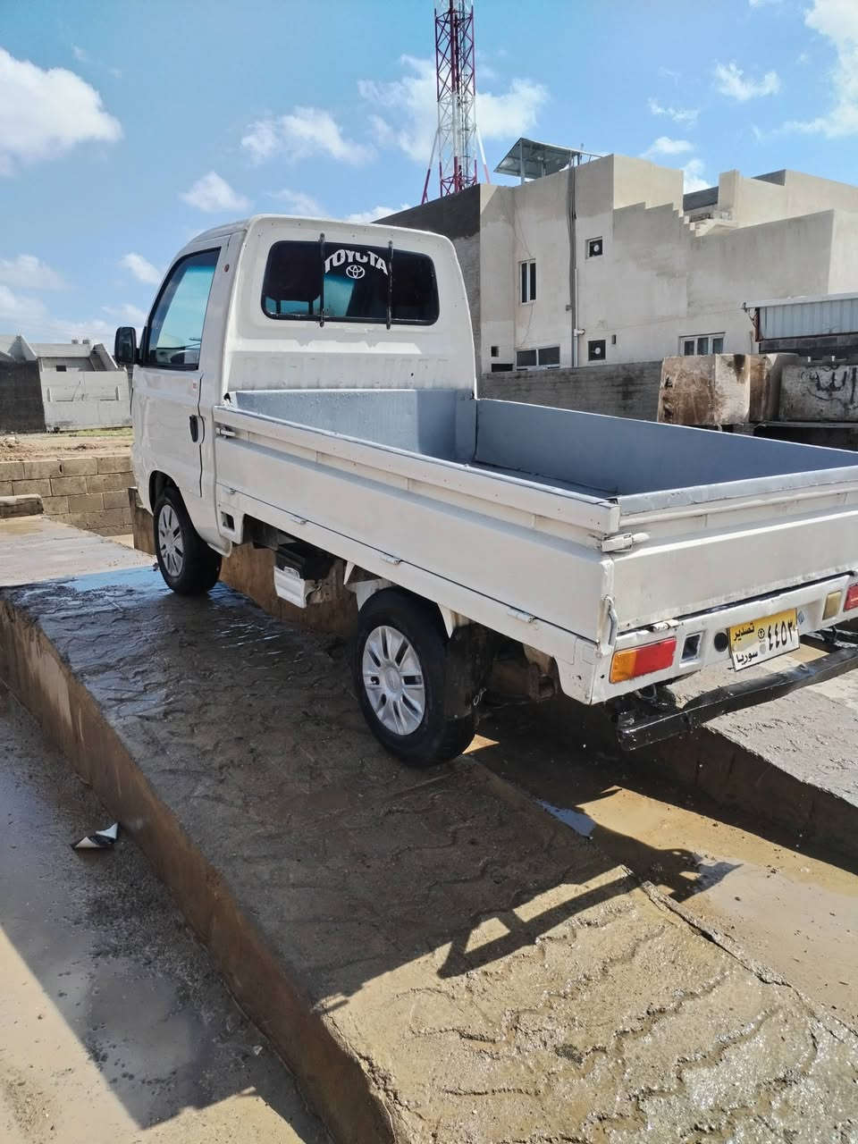 السلام عليكم هيفه للبيع موديل 2007كير محرك اكسل شاصي شرط اوراق كامله مكان تكريت شراي  ***********
