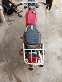 دراجه للبيع موديل 22 سعر 700 وبها مجال07832917483