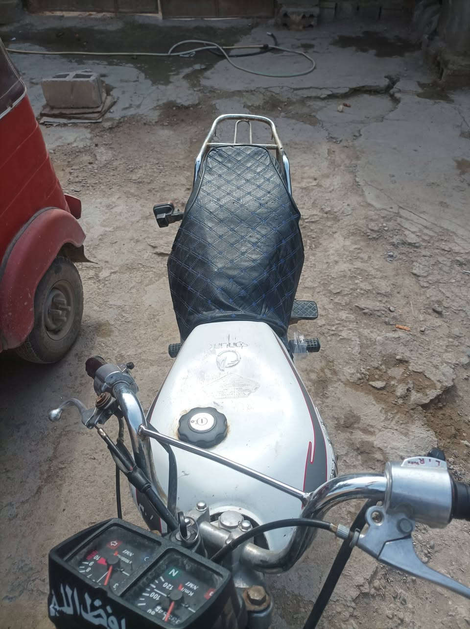 سلام عليكم تايكر موديل 20 اوراق الدراجه كهربائيات كلهة شغال  ويرادلهة ترتيب شويه تعبانه السعر 300 وبيهة مجال مكاني بابل لأسكندريه ***********
