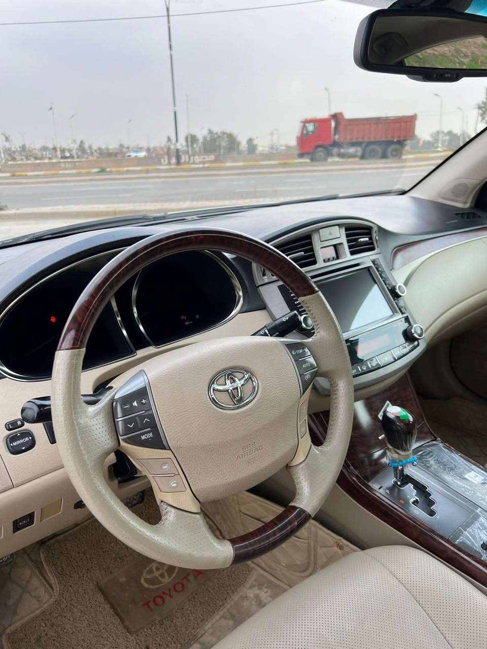 ئەڤەلۆن ٢٠١٢ 
نموونە لە جوانی فول مواسەفات
سپی سەدەف بێ بۆیاخ بێ سارد 
هەموو گیانی لەسەر شەریکەیە ١١٦ هەزاری حەقیقی ڕۆشتوە 
ناونیشان کەرکوک 
نرخ ٢٤٠ گەڵا و مامەڵەیەکی کەم 
***********☎️ كركوك, العراق
