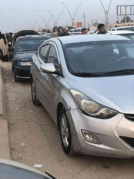 سلام عليكم شباب افانتي مضلع للبيع رقم بغداد انكليزي بسمي شرط التحويل موديل 2012 مكينه جي دي اي GDIمحرك كير مكفول تخم تاير صدر جديد كهربائيات كله شغاله تبريد تدفئه شغاله ويل كب بلادي داخل جديد بلادي ضرر باب خلفي صفحه سايق صبغ فقط بدون دواخل سونار مرفق في صور باقي تفاصيل اتصل عل صاحب سيارة شباب مكلف بنشر ***********السعر100بيه مجال
