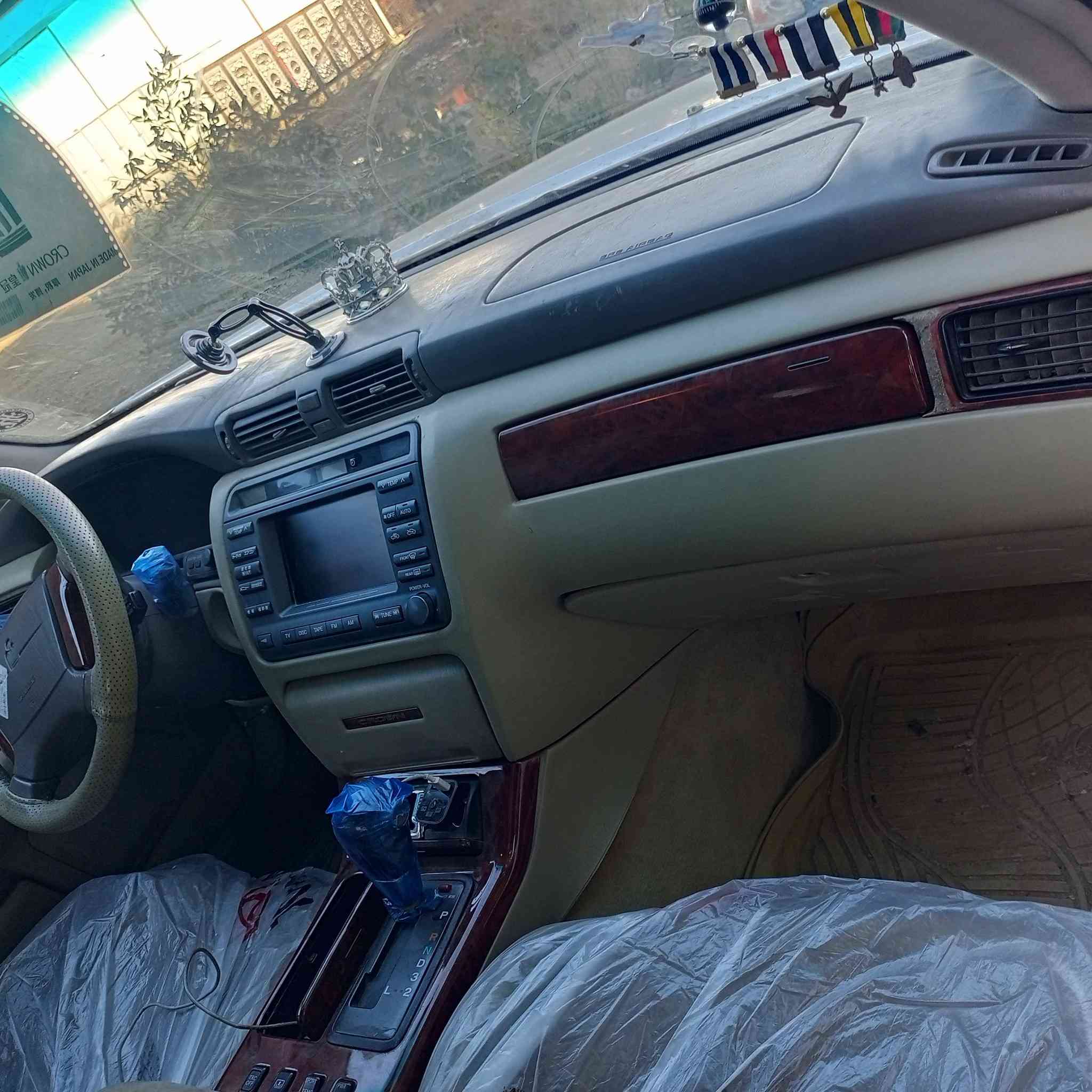 السلام عليكم البيع كرون ملكه ادوات
مكفوله/ كير مكينه تبريد تدفئه 
سياره فول 4دكم من عده الفتحه 
جاهزه 
السعر 37
المكان بابل
الإستفسار ***********
