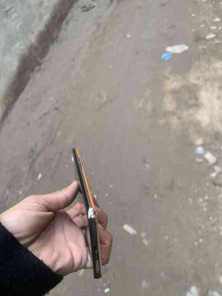 سلام عليكم جهاز هونر للبيع جهاز مامفتوح  بي بس هذا الفطر البشاشه  مكاني بابل مركز مدينه سعره ١٨٠ وبي مجال ***********
