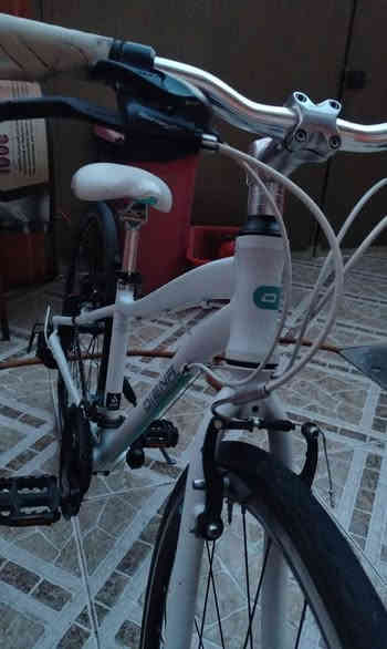 سلام عليكم 
C700للبيع
وضع شركه مامفتوح برغي بي وزن10kgمختوم كلو 
سعر130وبي مجال 

***********
