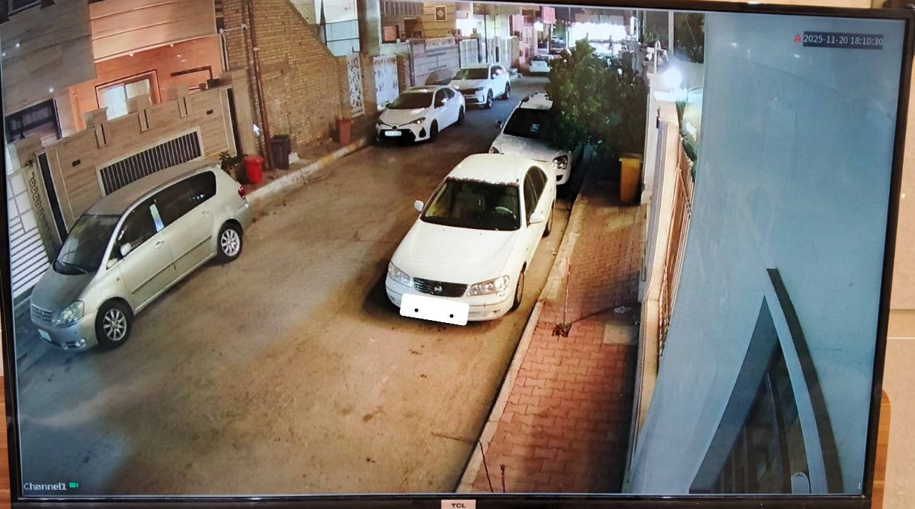 مستعدون لتجهيز وتنصيب الكاميرات 📸
لكافة المواقع🌍
( منازل _ محلات _ شركات - مجمعات سكنية)
تجهيز وتنصيب وصيانة وبرمجة كافة انواع كاميرات المراقبة 📸
تنصيب كامرات عالية الجودة بدقة احترافية🔥
  🔴كادر متخصص بكاميرات المراقبة وصيانتها  والبرمجة
 متواجدون في جميع مناطق الكوت

  ويتوفر لدينا جميع أدوات التنصيب الحديثة 🧰
للاستفسار يرجى  الاتصال  على الارقام التالية : 
📞☎️
***********
