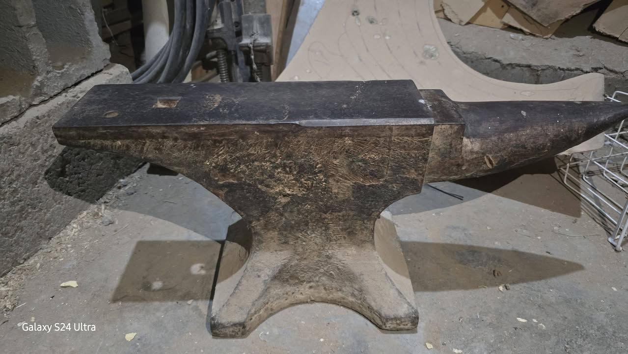 سندان غير مستخدم جديد للبيع


**إذا كنت صاحب هذا الإعلان وتريد حذفه لأي سبب، رجاءا أرسل رسالة إلى الدعم الفني**