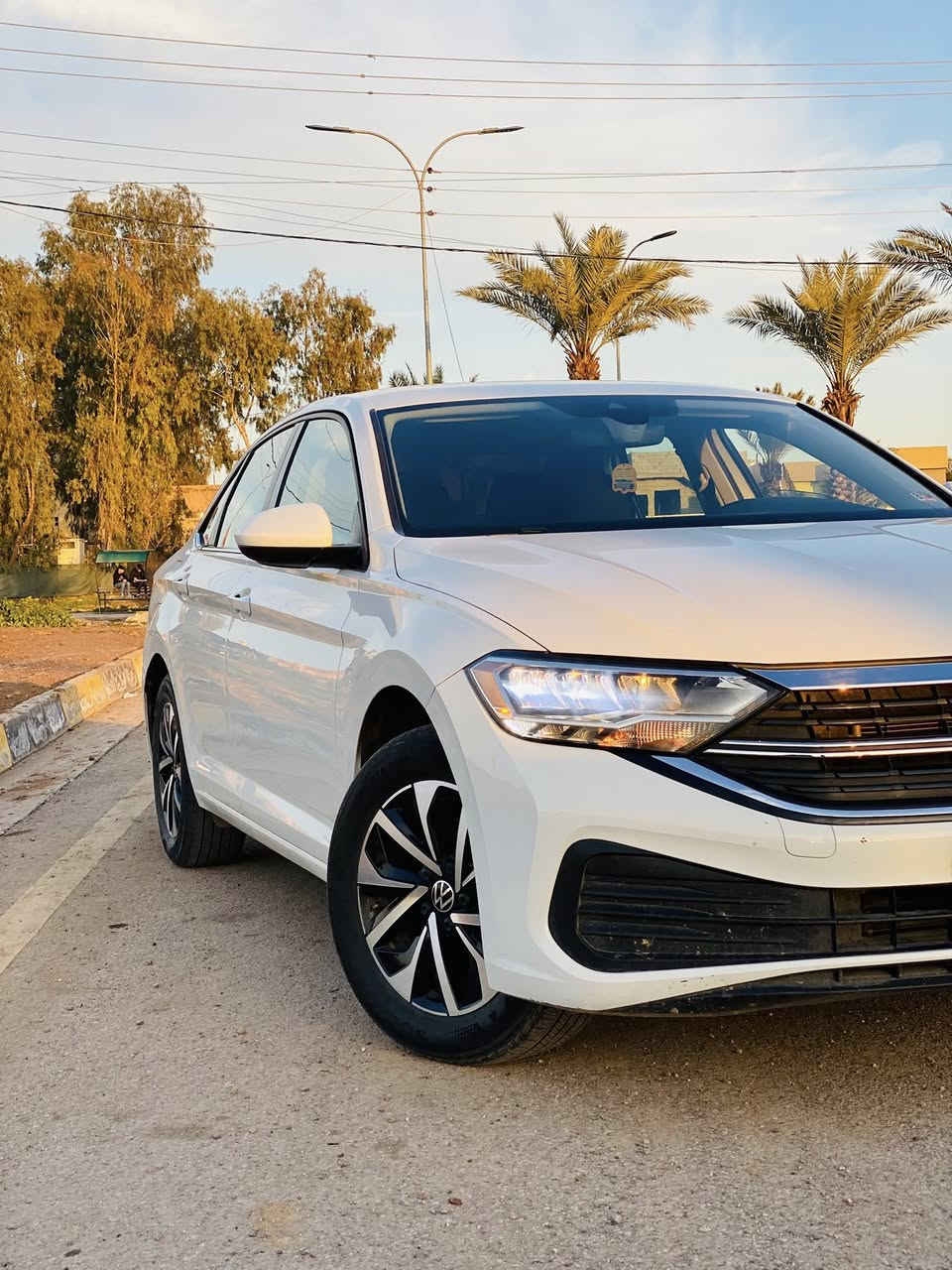 السلام عليكم …
جيتا  للبيع  
  الموديل 23 
ماشية 21 الف 
السيارة باسمي تحويل ثاني يوم 
المواصفات S 
السيارة كلش نظيفة وحلوة 
الضرر مبين بالسونار ويا صور 
 السعر 168$  وبيها مجال 
واتساب ***********
 
 اسيا ***********
