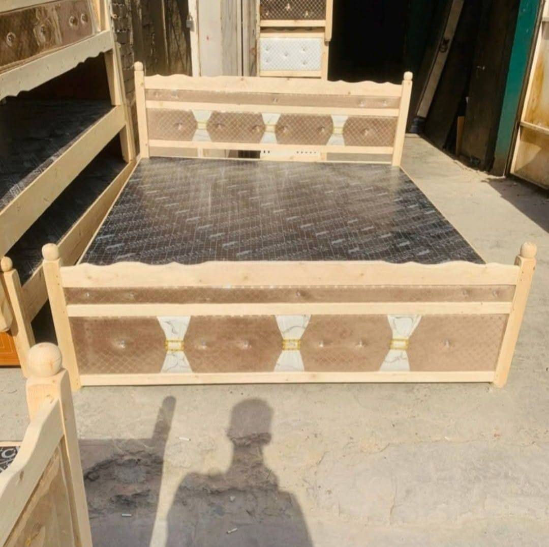 جرابي خشب عراقي نفرين شقل درجا اولى يوجد توصيل لحجز رقم واتساب 📞 ***********
