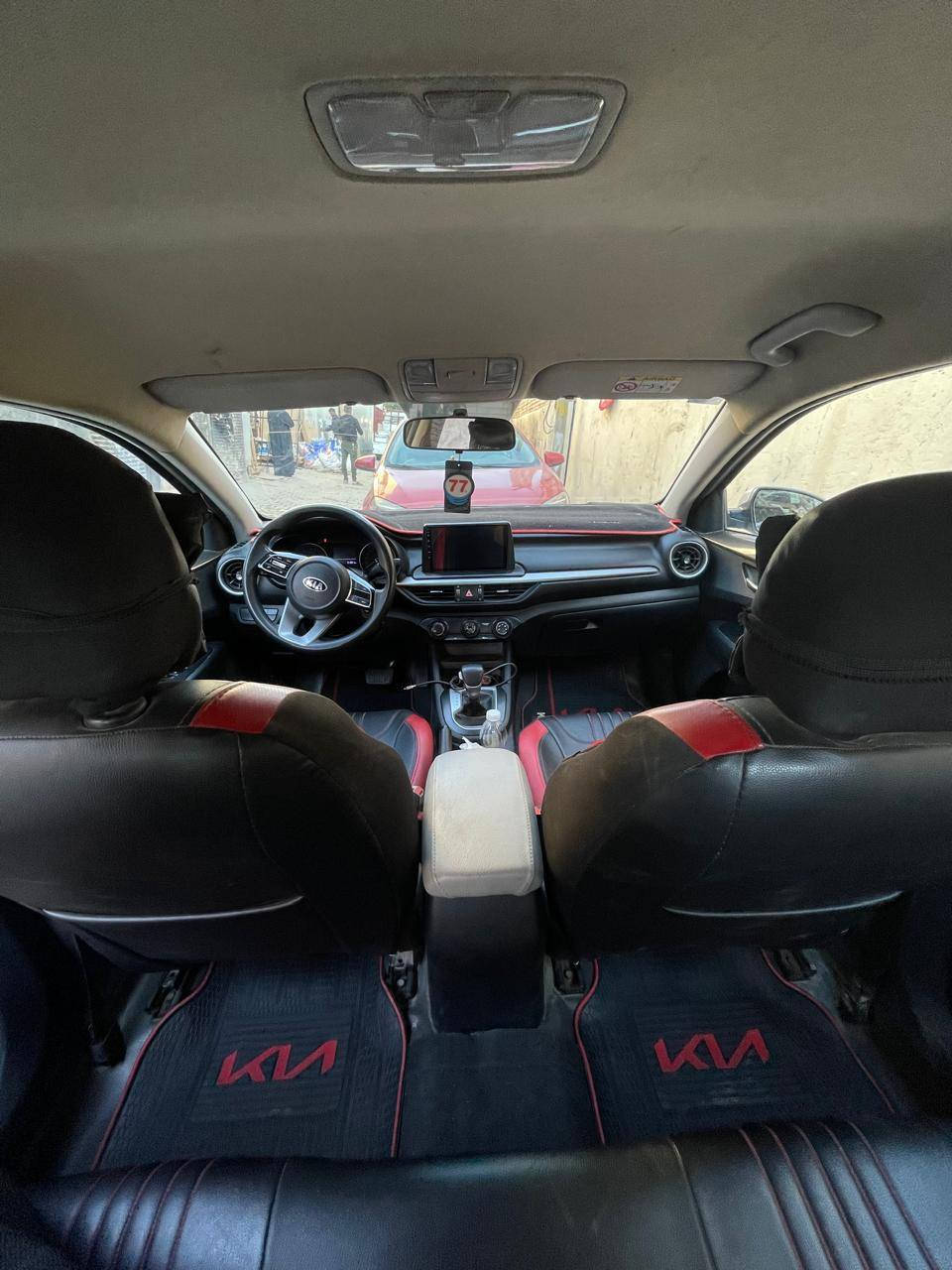 السلام عليكم سيراتو خليجيه ٢١بسمي محرك ١٦٠٠ بسمي كير ومحرك مكفول والكشر بي صبغ شبر بالباب الامامي وبي بارد بحافه الجاملغ الأيسر الامامي ماشيه ٩٦ بغداد الكرخ   والسعر ١٥٨       ***********
