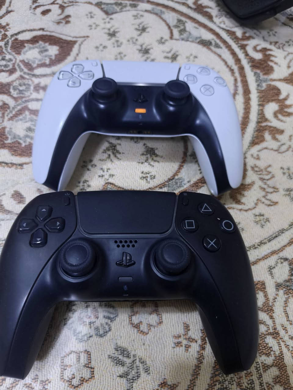 سلام عليكم بلايستيشن 5 سلم 1 تيرا للبيع جويستك عدد 2 ما مفتوح ولا داخل تصليح + اكثر من 30 لعبة قوية من فيفا 16 الى 26 و اجزاء باتلفيلد و بلاك اوبس و اشتراك بلس سنوي بسعر 850 الف و بي مجال  ..  سبب البيع دراسة طالب سادس ( علماً صار شهرين من اشتريته يعني بعده جديد )


**إذا كنت صاحب هذا الإعلان وتريد حذفه لأي سبب، رجاءا أرسل رسالة إلى الدعم الفني**