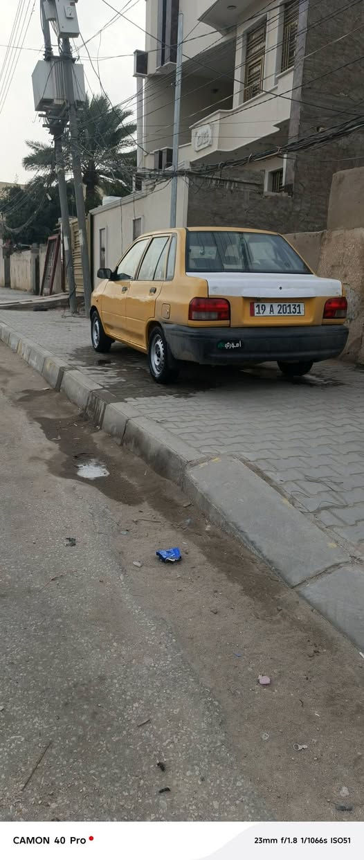 السلام عليكم سايبه مديل 12 رقم كربلاء نكليزي مصفره هيه أو غرامات كير مكينه مكفولات تخم تاير أو تخم أو ياله جدد السياره مصبوغه حزام جمالية مبدل بس دوس أو جاملغ كدام اليسره السياره بيها شاشاه أو كامره أو كامره دش كام أو بصمه سنتر لوك غرفتها جديده سعرها32 أو بيها المشط وا الدرايم شفت الجها اليمنه تعبانات ينزلن من سعرها أو آسف عاله الاطاله 
رقم***********
