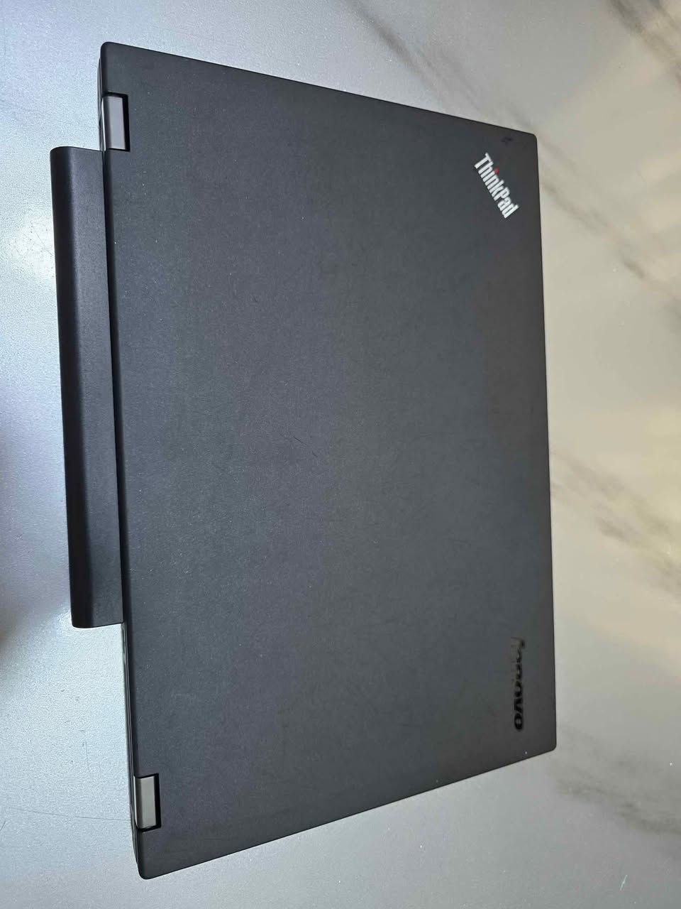 لاب توب لينوفو core i 7 للبيع رام ١٦ كيكا هارد ٢٥٦ ssd كارت شاشه خارجي وللعلم الشاشه 3k كلش واضحه بدون اي عيب وشاحنه وجنطه بلادي السعر ٣٨٠ للبيع او مراوس ويه لاب توب احدث او مراوسه ويه ايباد ابل كركوك, العراق


**إذا كنت صاحب هذا الإعلان وتريد حذفه لأي سبب، رجاءا أرسل رسالة إلى الدعم الفني**