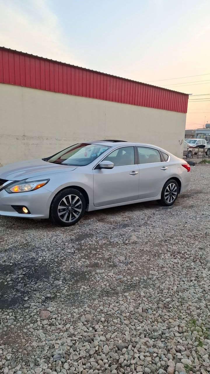 نيسان التيما موديل 2017 فول فول مواصفات SL فتحه بصمه ابواب بصمه صندوق بصمه تشغيل عن بعد  تحكمات بل استيرن كوشنات كهربائيّ كوشنات هيتر جلد استيرن هيتر تبريد قطعتين داخل فروميك 11 سماعات بوش ردارات امامي جانبي مانع الا اتصدام ويل كروم هوايه مواصفات كير محرك شرط حجم محرك 2500 اربع سلندر ماشيه 130 اتريك ليل بصره حجر بئه اب شرط بلادي حدث بابين تبديل شريكه بدون صبغ مع قطع و نص خليجي بجم كبس خلف كبس ما بيها شواصي مكفوله ايرباك سليم  تابع الفيديو كل تفاصيل موجوده بل فيديو رقم سنويه هزه كلو جديد لي 2030 تحويل شرط مكان سياره ناحيه روفيا ع طريق عقره ابد عن اربيل نص ساعه سعر 118 وشويه مجال رقم تلفون 
كورك *********** بي واتساب 
 اسيا  ***********
