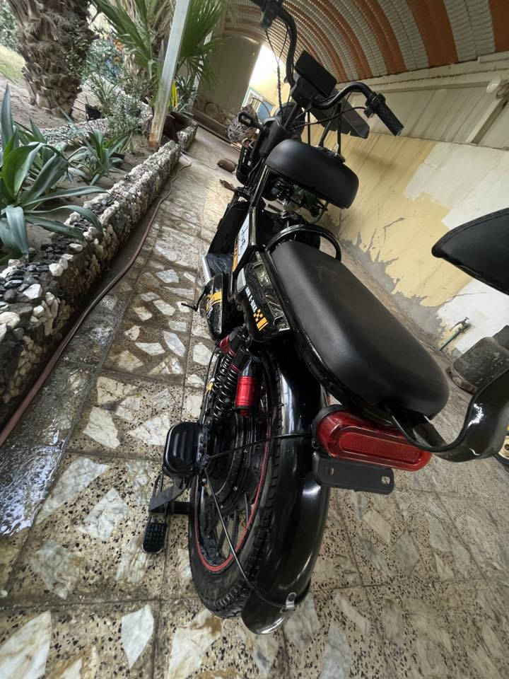 دراجه للبيع نضيفه جديده طك جيس كفاله عامه اجتي من صين سرعه60وبيهة3نمر ولا شخط بيهة سعر450 وبيهة مجال وتمشيك20كيلو للستفسار***********بي سيم كارت واتس اب
