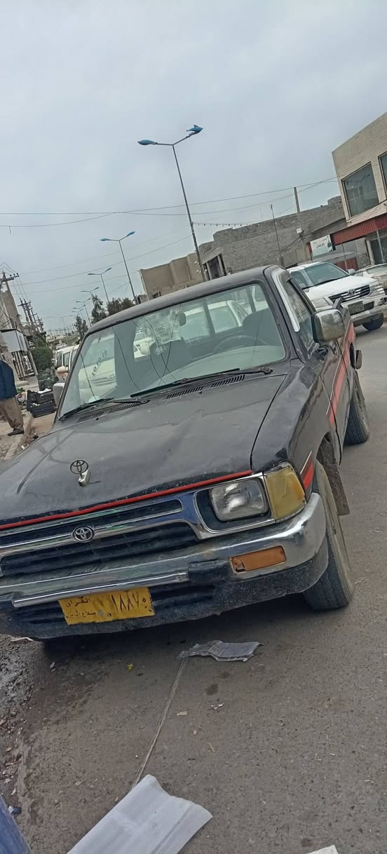 فرۆشتنی خیرا تویتا 90 بۆ فرۆشتن ئارم و سەنەویە مە کینە و گیر و ئەکسل و شانسی بەشەرت مالی کاسبیە بی لیدان بی سەیارەکی زۆر جوانە ماشااللەی دەوی ئەوی موشتەری نیە بیزارم نەکا لەگەر ریزم سحری 26 و مەجالیکی برایانە ژ.م *********** شوین هەولیر خەبات أربيل, العراق
