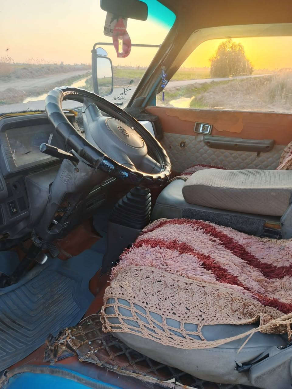 من رخصت مديرالكروب المحترم 
كية موديل 96 رقم ديالى
كير مكفول
محرك مكفول
شاصي مكفول
صدر مكفول
تخم تاير جديد
سيارة معمرة ومصبوقة حزام بدون حادث
سيارة كاملة
مكانها ديالى خان بني سعد
سعر. 54   بيهاء مجال قليل حيل
***********.   ابوفاطمة الجميلي

خوان بدون خاص اني مكلف بنشرها
