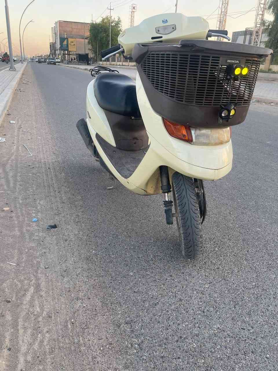 ابو السله للبيع خذته مال رمبه صار 6 اشهر مبدل ولفات بي الدراجه بلاديه برغي مناقصها كلشي كله شغال عل بلاد سعره 385 الشراي يراسل وتساب ***********
