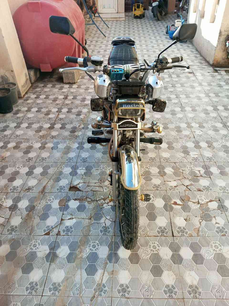 للبيع نامة برو موديل ٢٥ ورقة وحدة السعر خاص أو الإتصال ***********
