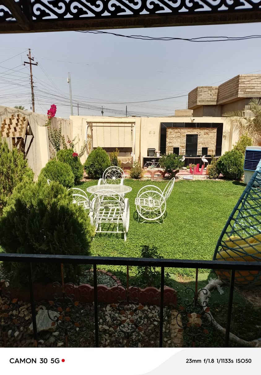 السلام عليكم تريد ترتب حديقتك قبل العيد لا تحتار كادر مميز وسريع وشغل بل  سعر اليرضيك ونضيف اتصل ***********
