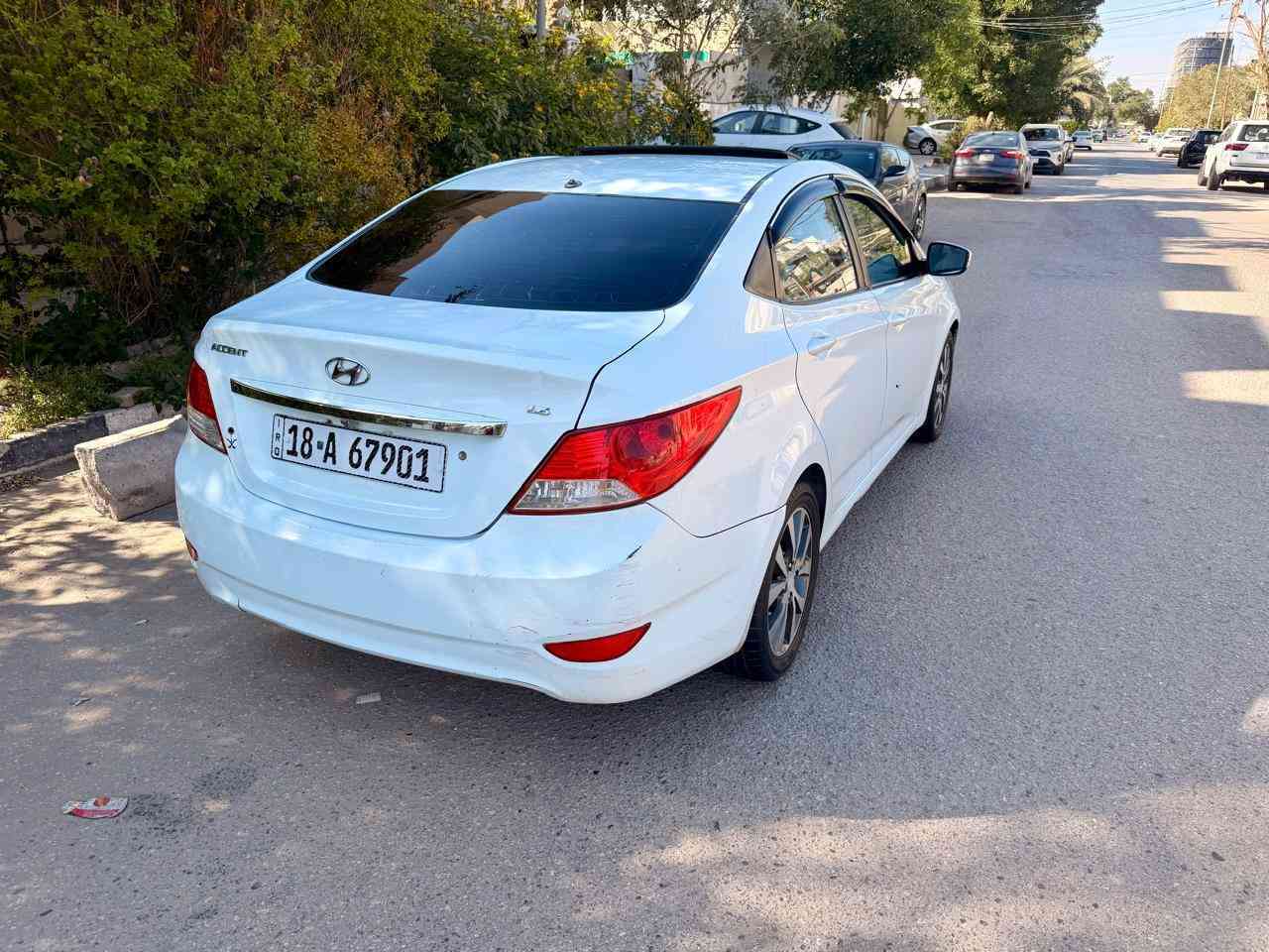 السلام عليكم *********** للبيع فقط السعر 96 نهايته هواندي اكسنت موديل 2014 محرك 1600 دوش وارد خليجي بيه صبغ قطعتين جاملغ امامي وجاملغ خلفي اثر طخه بصيطه
مواصفات فتحه شاشه كامره خلفيه تحكمات جهتين داخل لونين اشاير بلمري 5 ويل كب كروم
السياره جاهزه محرك وكير وحداديه وتبريد بحاله ممتازه جدا 
رقم بابل إنكليزي تحويل مباشر
السياره موجوده في كربلاء
