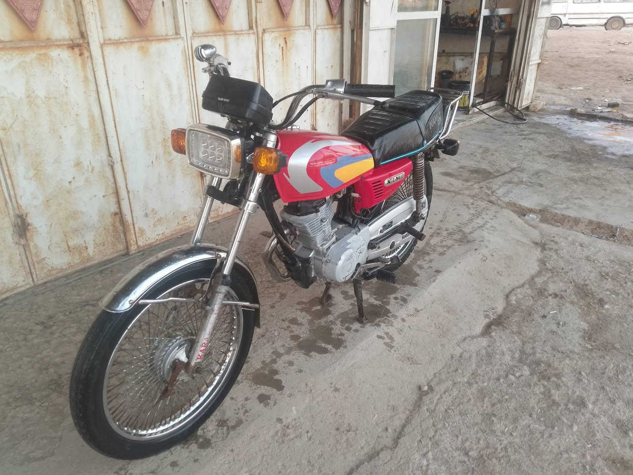 سلام عليكم دراجه تايكر لبيع موديل 19 اوراق اصولي سعر 500وبيه مجال مكان قلعت سكر ***********
