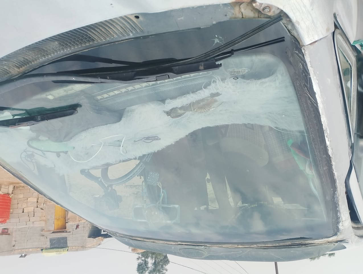 سلام عليكم شباب سياره ستاركس موديل 2002 للبيع رفاعي كامله مواصفات كهربائي مكينه كير كله كامله مواصفات تخم تايرات رقم الهاتف ***********
