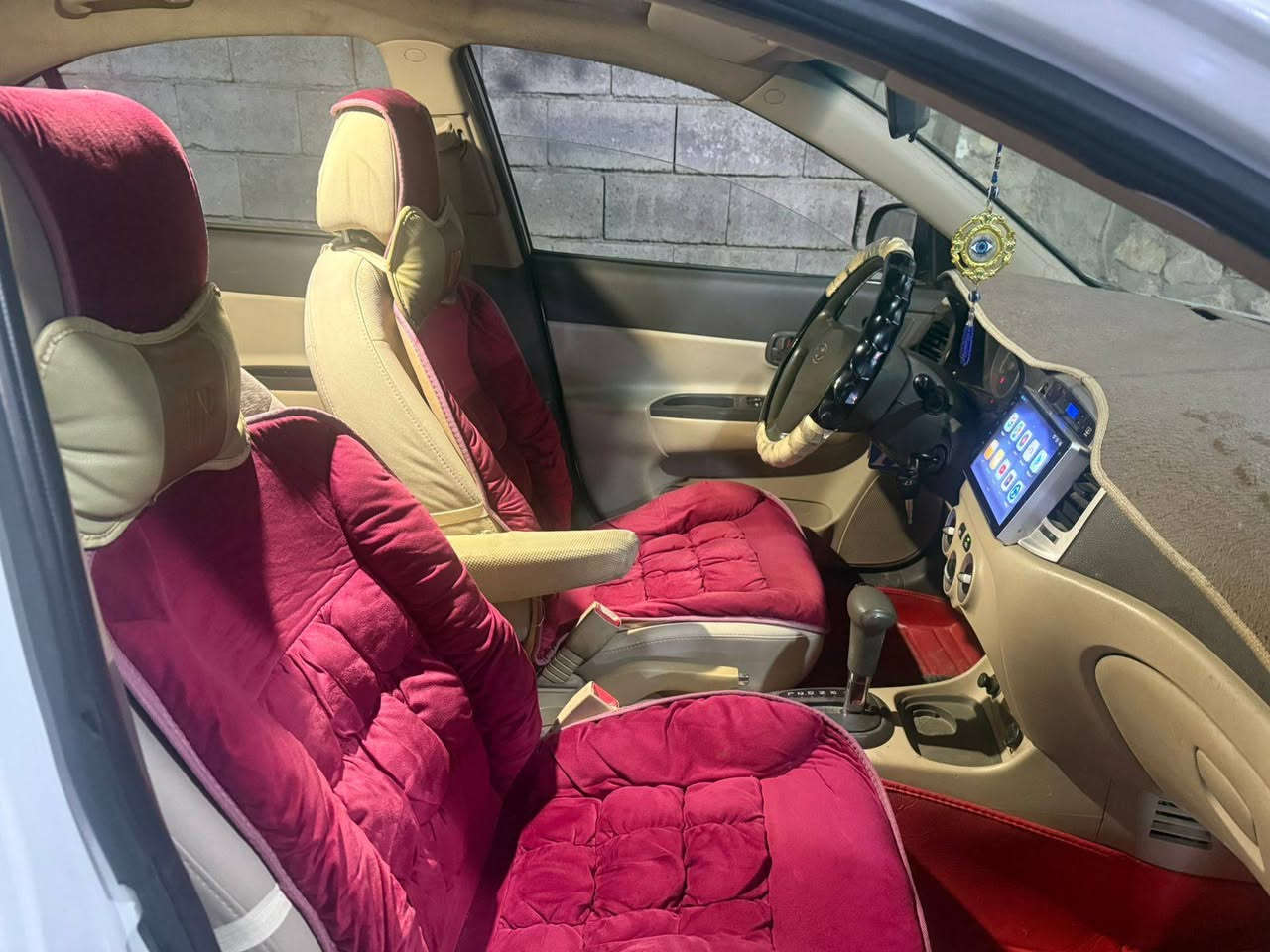 سلام عليكم للبيع فقط اكسنت 2011 وارد خليجي رقم انبار مشروع وطني بسمي تحويل مباشر سياره جديده بمعنى الكلمه مكفوله من ضرر بيهه نص بنيد مرشوش فقط محرك وگير مامفتوحات مكينه 1600 سياره جاهزه مابيهه اي نقص  مكان الرمادي خمسه كيلو السعر 95$ وبيهه مجال حگ الجيه والظيافه ورجائآ الموشراي لايتصل رقم الهاتف ***********
