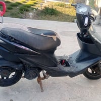 دراجه للبيع جفتتها وطبكتها واكفه عوزها باتري وعوزها ترتيبات كلش بصيطه ...