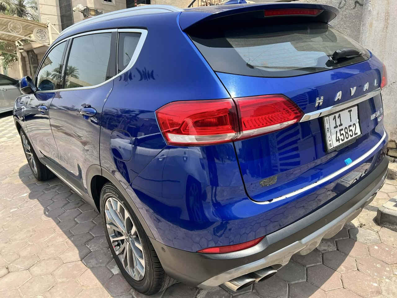 هافال H6 2019
محرك2000 تيربو وكير 7 نمر  
ماشي 67
بصمة تشغيل + دخول ذكي بصمه عدد 2
شاشة وسطية كبيرة + عدادات ديجيتال
كاميرات 360 درجة
حساسات أمامي وخلفي
أنظمة الأمان المتطورة:
 مانع تصادم
المحافظة على المسار
نقطة عمياء + علامات ترحب
مثبت سرعة راداري
‏ESP + مانع انزلاق
3 انضمه قيادة عادي وايكو واسبورت
كشنات جلد + تحكم كهرباء
 تدفئة كشنات مع الاستيرن 
أناره LED أمامية وخلفي
هاند بريك كربائي. + اوتو بارك توقف ذاتي
السعر 135$
موبايل ***********
