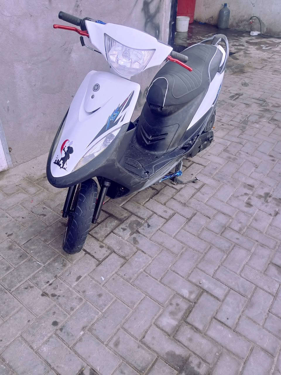 السلام عليكم دراجه ما ك* للبيع السعر 750 وبيها مجال مكينه مفتوحه بسبوسه بيع مستعجل محتاج الشراي يتصل على هذا الرقم ***********
