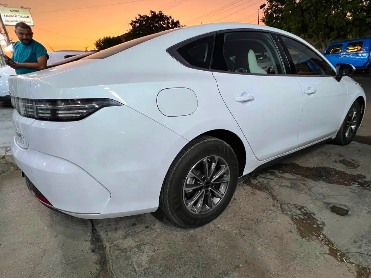 🚘 BYD DESTROYER 05 2025 🚘
بي واي دي دستروير مديل 2025 

# مرقم_اربيل 22 

بأسم شركه عدها فرع في أربيل والديوانية والنجف  تريد وكاله او تحويل موجود ومتوفر

ماشيه 11 الف الكلي 

كفاله عامه بوضع الشركة 

شاشة جبيره دواره 

تحكمات ستيرن جهتين 

كشنات جلد لونين رياضي

ويل كروم

وباقي المواصفات معروفه بالصوره

مكان السياره بغداد / حي القاهرة 

السعر المطلوب 19800 وبيها مجال بسيط 

***********
