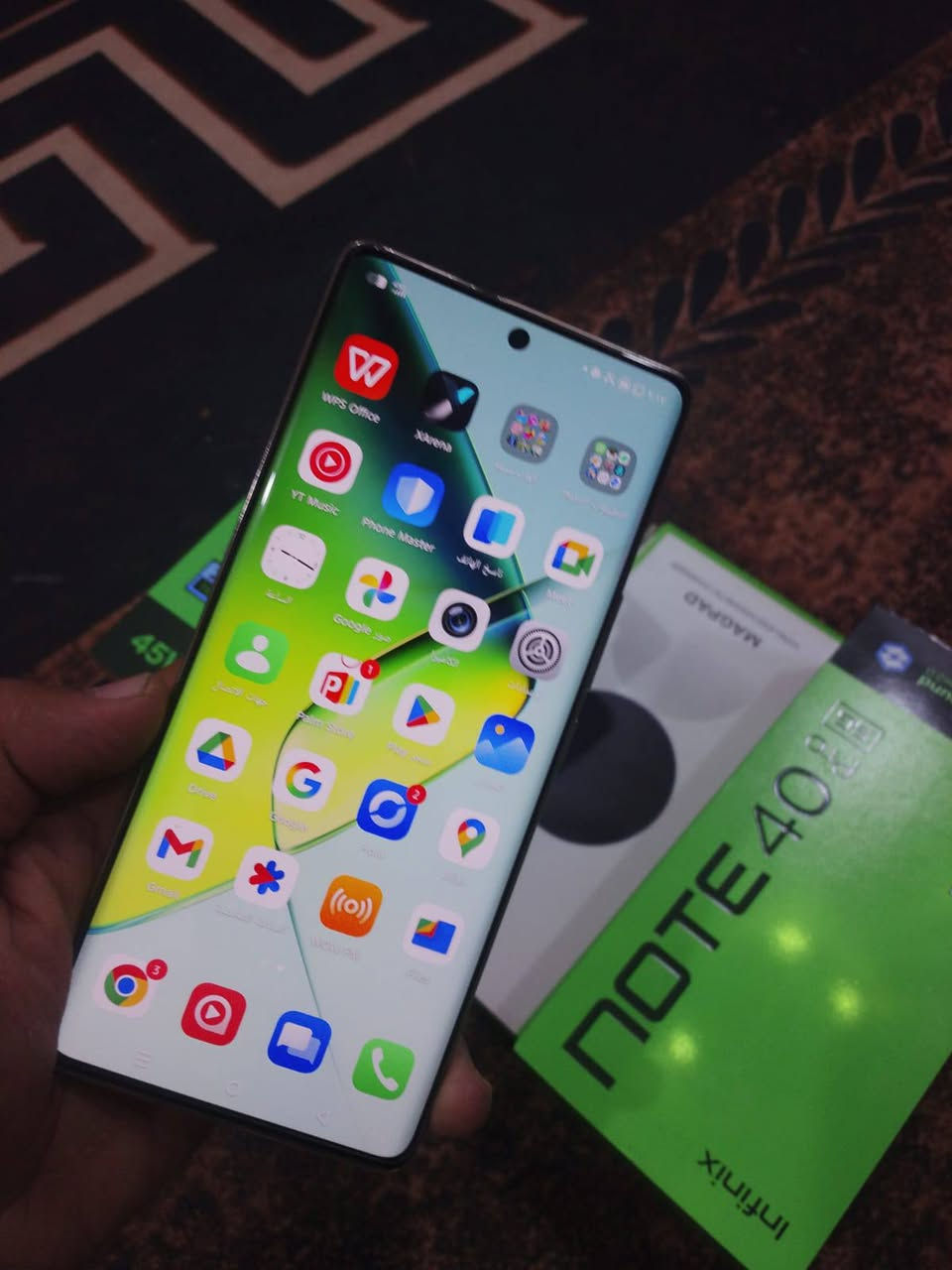 انفنكس نوت 40 برو ذاكرة 256 بلادي مامفتوح مع 
كارتونة فقط بي دحجه موضحه بصوره صغيره ما مأثره عجهاز مكفول من كلشي  سعر 230 وبي مجال قليل  مكاني النجف قرية الغدير  ***********
