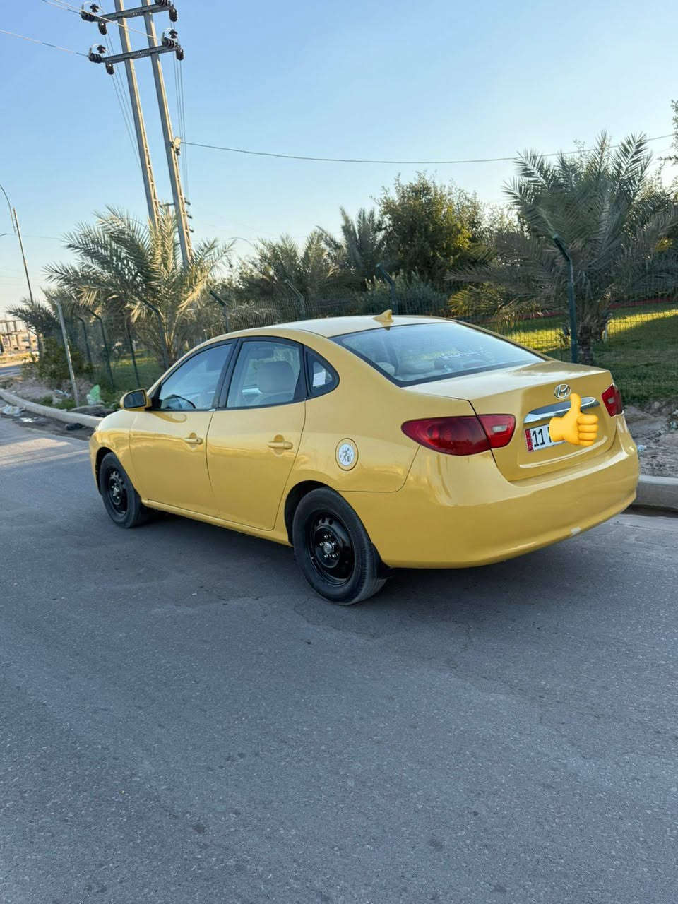 سلام عليكم اخواني الاعزاء من رخصة مدير الكروب انتره للبيع موديل 10 وارد امريكي بدون تبديل اي قطعه  رقم بغداد بسمي مصفره هيئة وغرامات  مكينه 2000 گير جديد حداديه تبريد تايرات گاعيه جاهزة مكان كربلاء مجمع الغدير سعر 95. ***********
