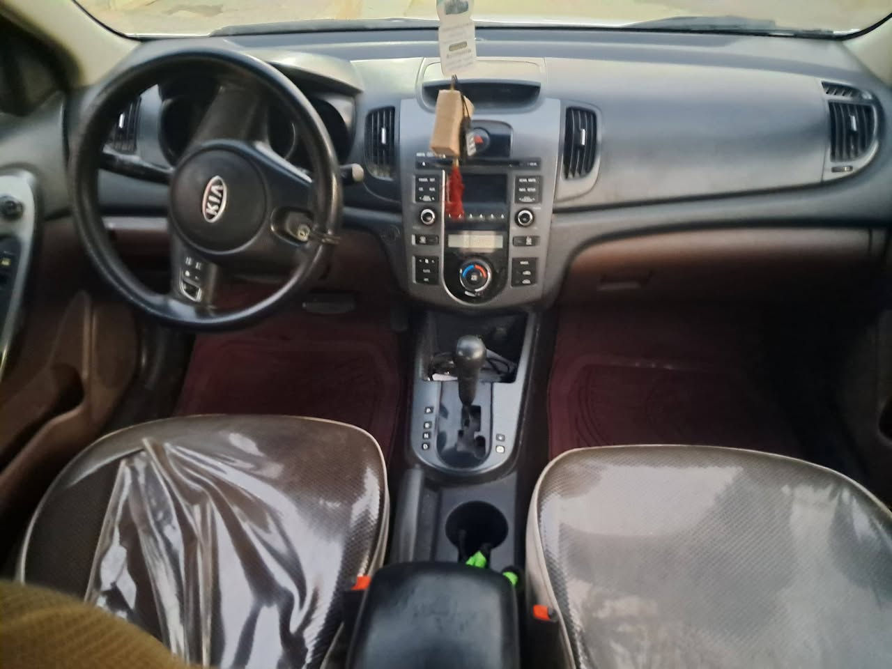 سلام عليكم للبيع موديل ٢٠١٠ السياره جاهزه من كلشي ابسمي تحويل ثاني يوم تفاصيل أكثر اتصل السعر ٩٥ رقم الموبايل ***********
