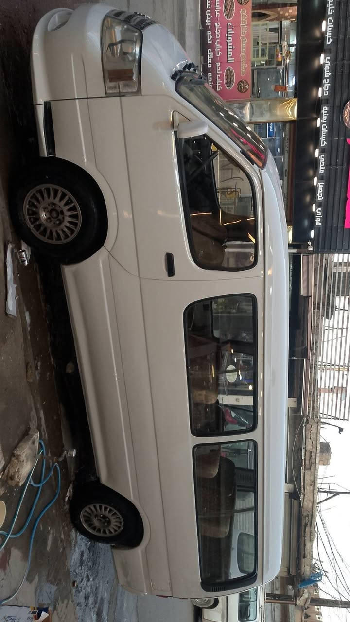 سيارة جاهز مصبوغة عام كهربائيات مكينه بلادي كير وكسن جديد موديل 2009 بس نقص دوشمة 
مصبوغة عام 
سعر على الخاص او تصال 
***********
