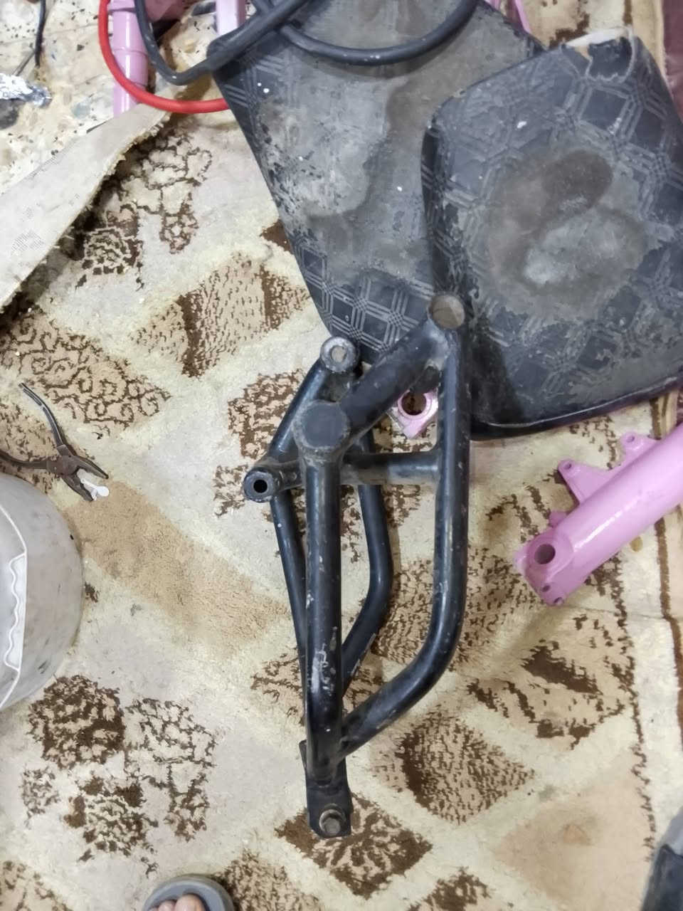 السلام عليكم شباب غراض افوراي تفصيخ شتريد موجود مكاني كربلاء توصيل موجود ***********
