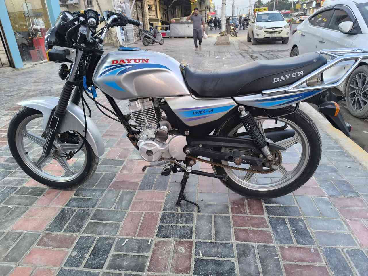 سلام عليكم وينكم جماعت رمضان جبتلكم هاي الاصوليات كفاله عامه النامه مديل٢٢ شلامجه  مكفوله والعضم مديل٢١ مال ثامر مكفولات اليريدهن لو يتصل لو يراسلني باقي تفاصيل***********
