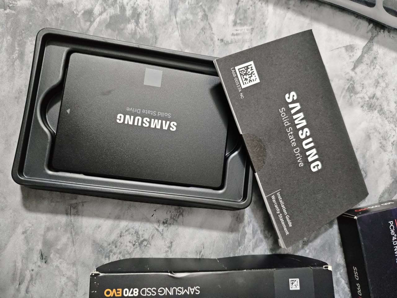 سلام عليكم اخير قطعتين للبيع غير مستخدم


**إذا كنت صاحب هذا الإعلان وتريد حذفه لأي سبب، رجاءا أرسل رسالة إلى الدعم الفني**