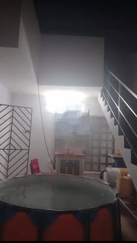 مسبح • عرض ٢.٥م • حي الوحدة