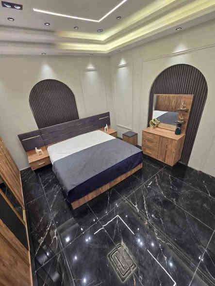 سلام عليكم غرفه جديده تركي 7 قطع اخذناه ب7500 ونبيعه بسعر 700 فقط (ملاحظه الغرفه مامستخدمه ابد  الله شاهد مجرد شديناه وفتحناهه لان طلعت اصغر من غرفتنه واخذنه غيرهه)
للحجز مراسله ع هذه الرقم ‏‪+964 780 848 1059‬‏
محافظة النجف الاشرف @إشارة
